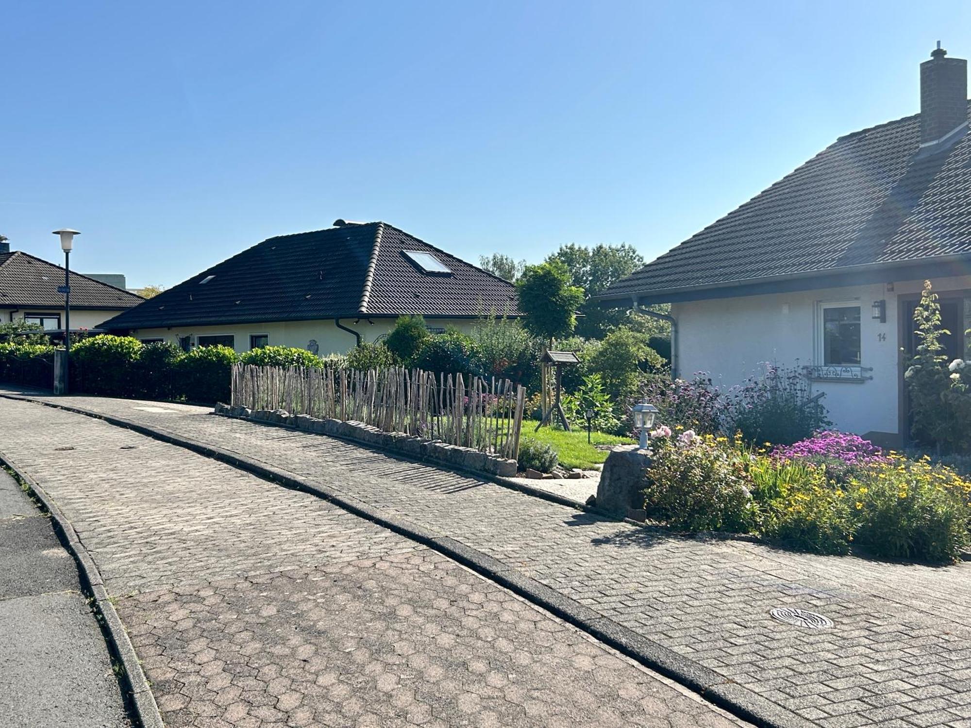 Fuldaliebe - Stadtnahe Moderne Ferienwohnung In Fulda Exterior foto